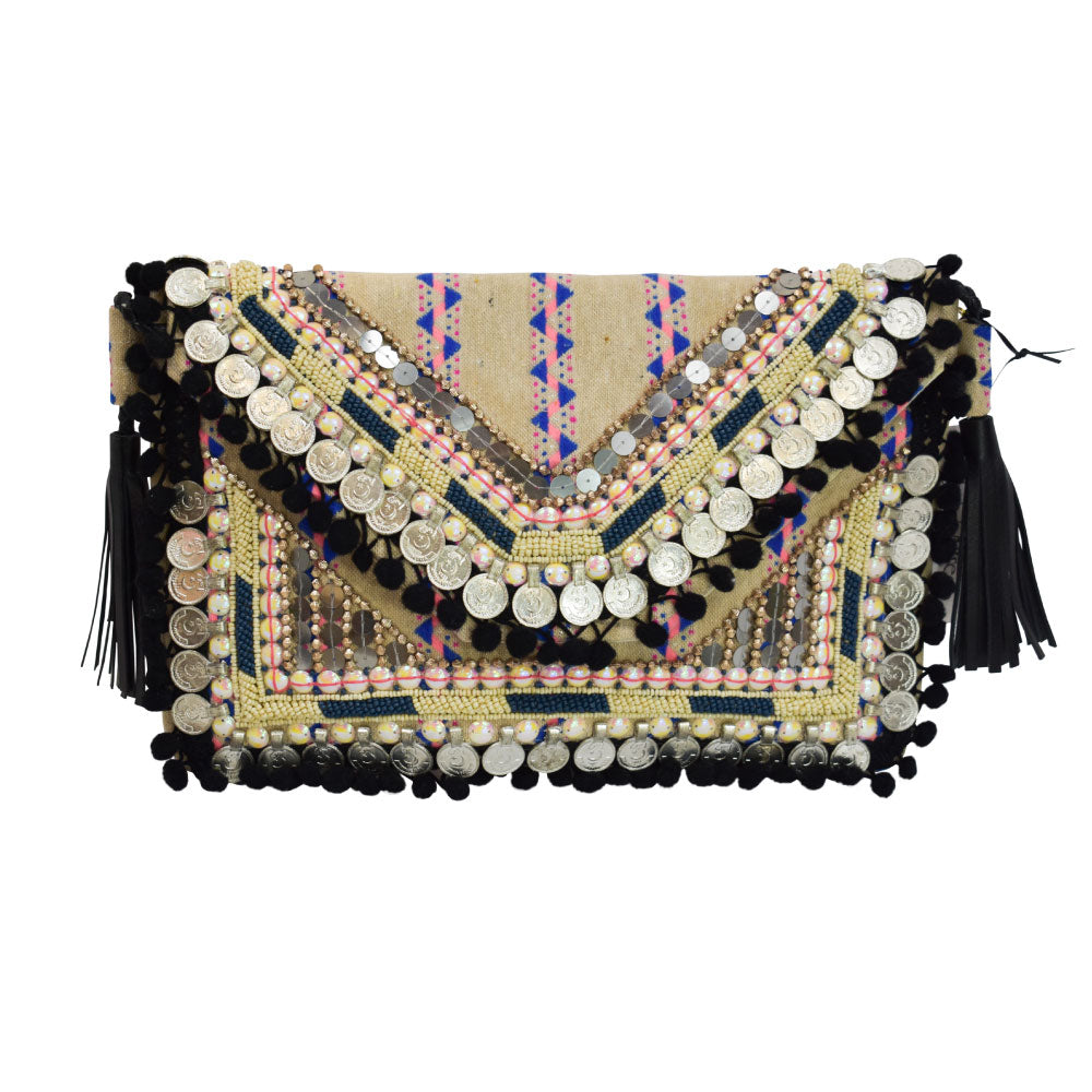 Image of the front of Alfredo Barraza's Boho Clutch in Black.