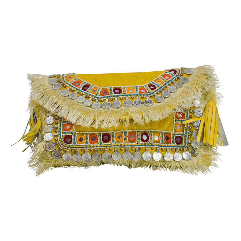 Image of the front of Alfredo Barraza's Boho Clutch in Yellow.